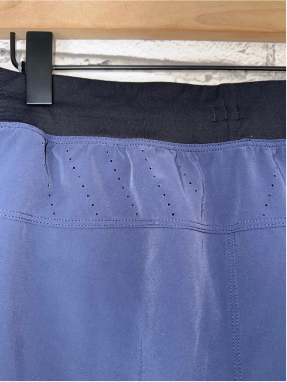 Men's Lululemon Athletic Shorts UNLINED Pace Breaker Size Large Blue Black